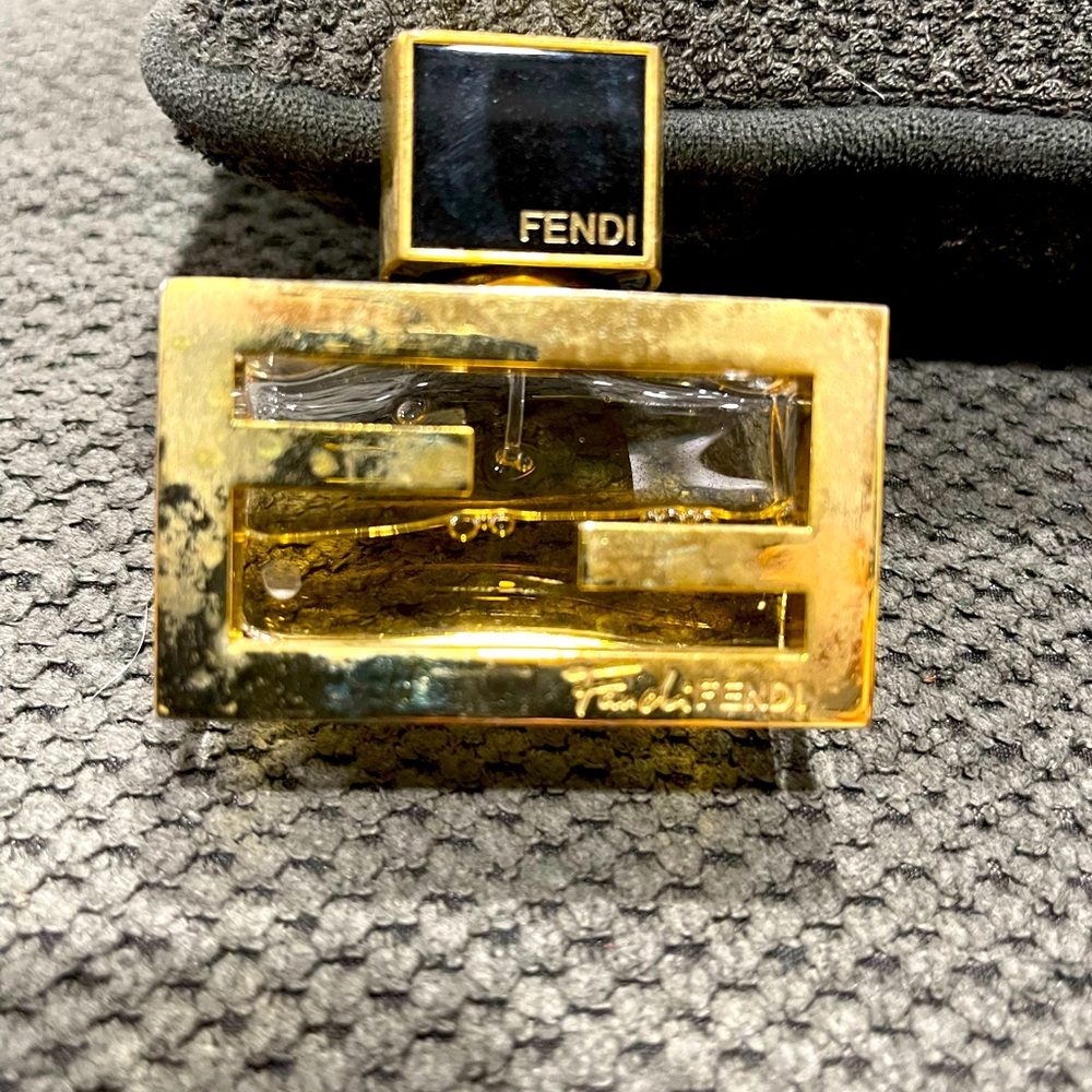 COPY - Fendi perfume